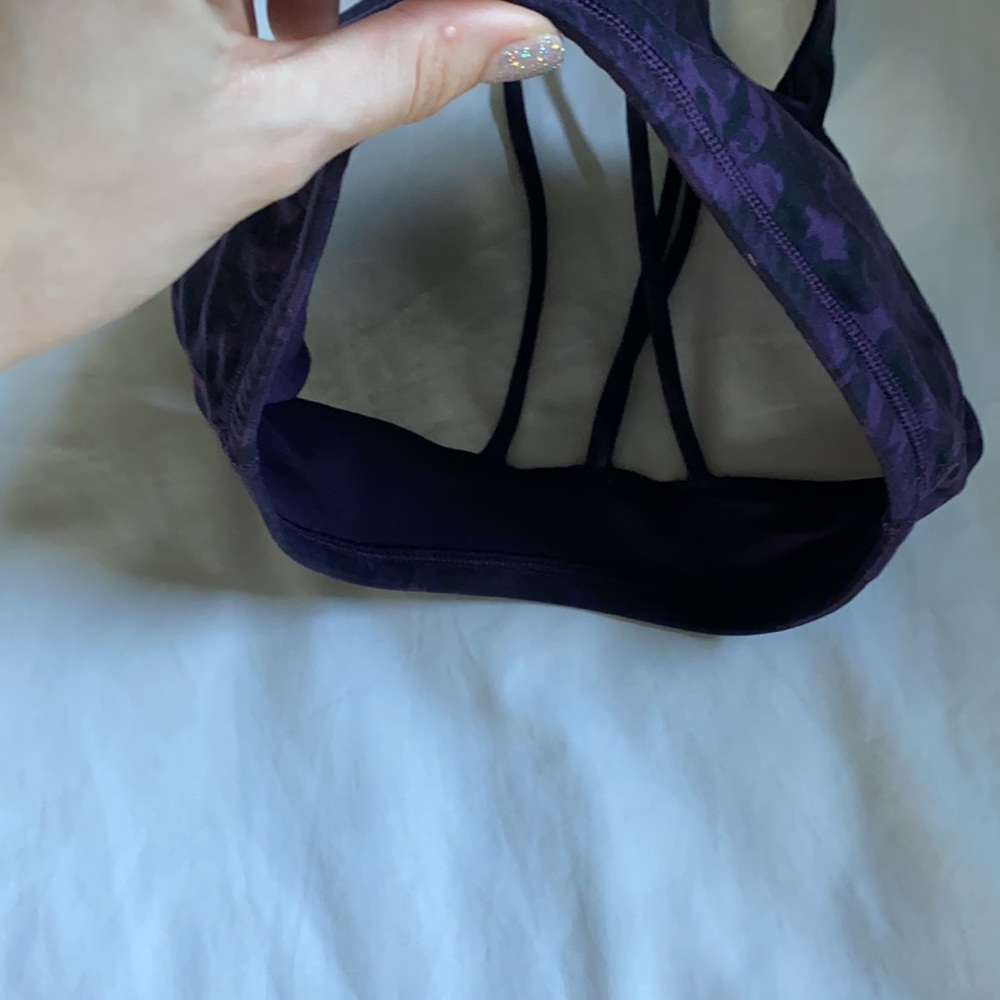 Lululemon Sports Bra - Picture 4 of 5